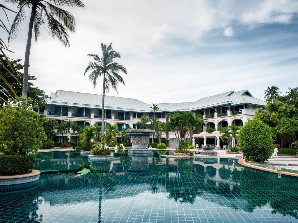 هتل Phi Phi Island Cabana